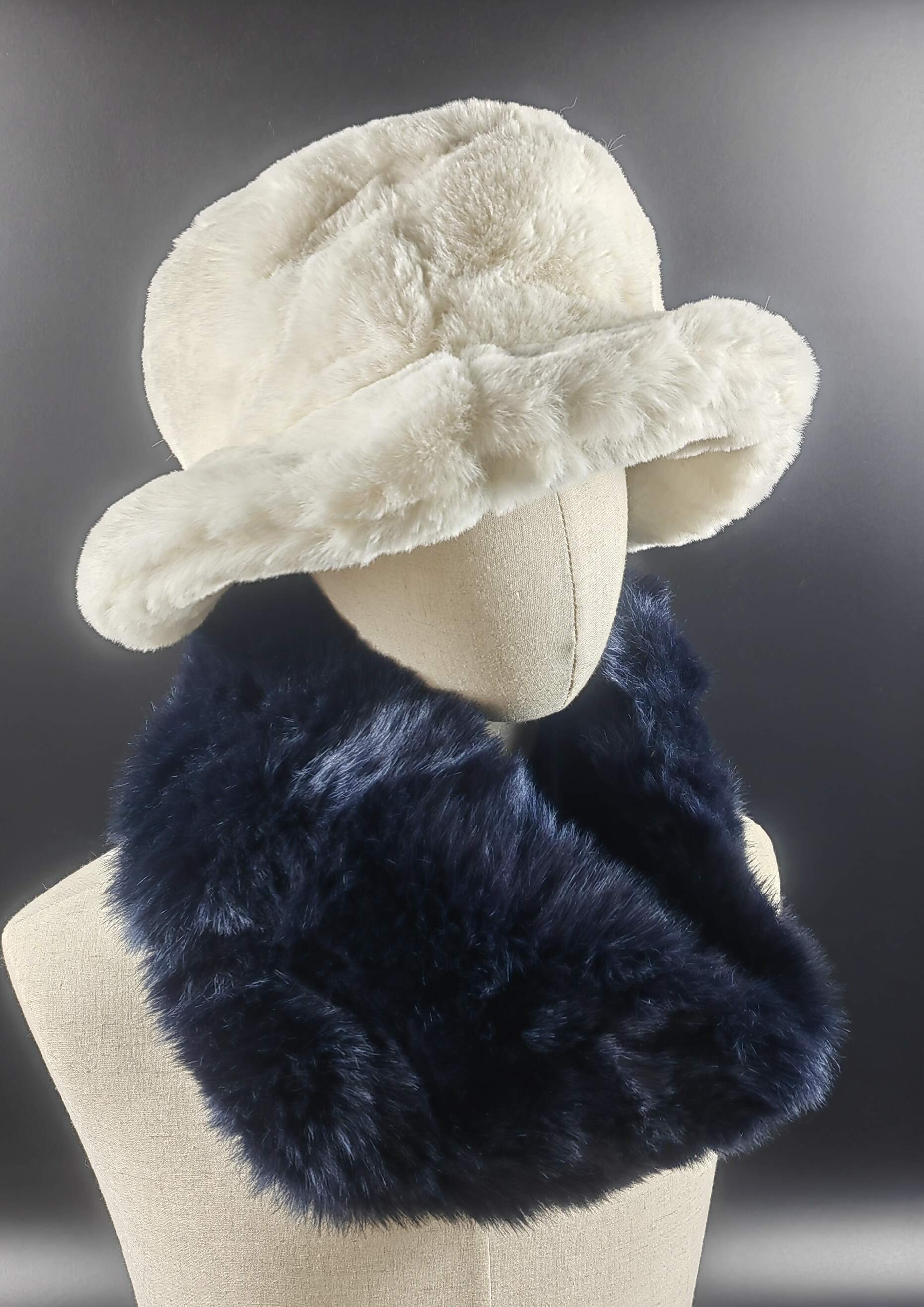 Faux Fur Gaiter
