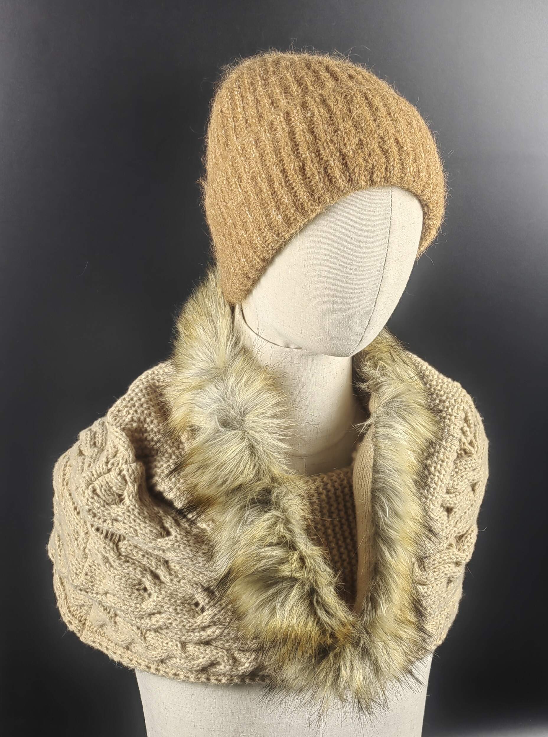 Faux Fur Gaiter