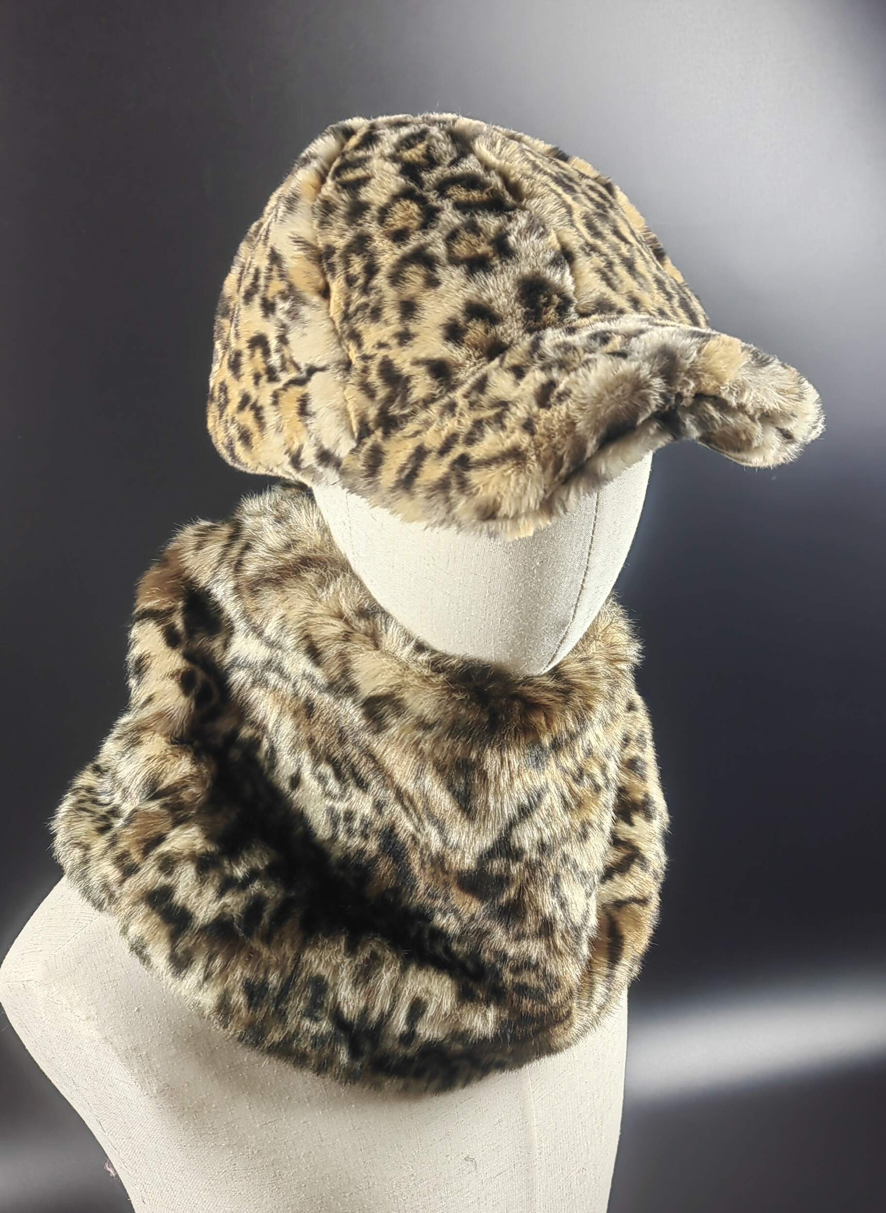 Faux Fur Gaiter