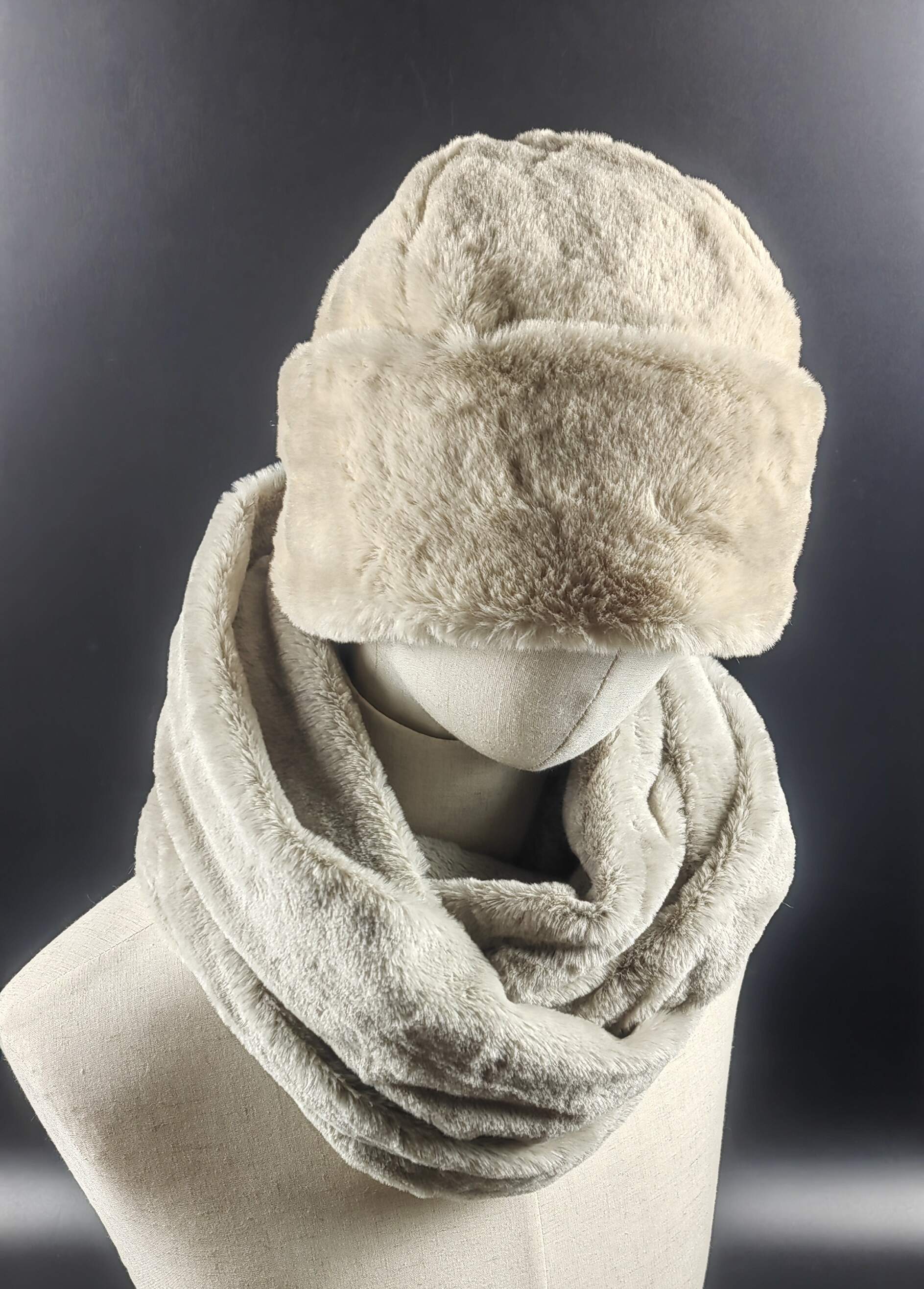 Faux Fur Gaiter